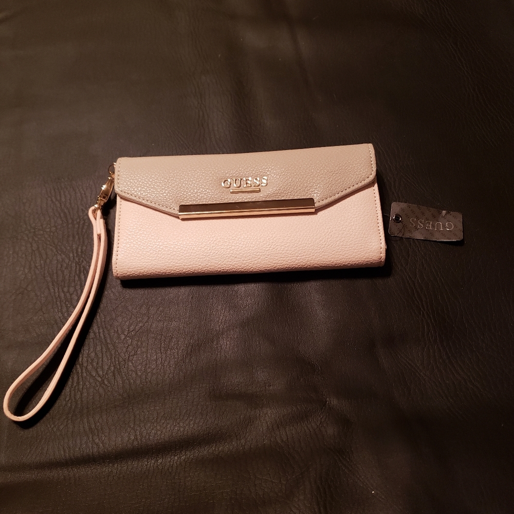 Guess wristlet